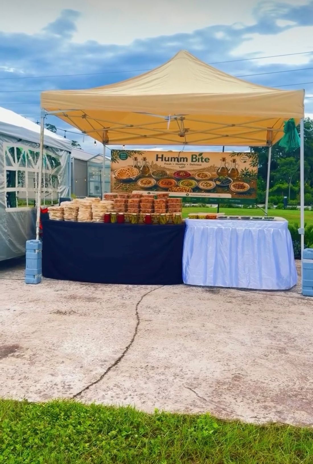 The Hummbite booth at a market